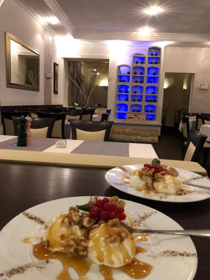Hotel Friedrich Hachenburg Ngoại thất bức ảnh
