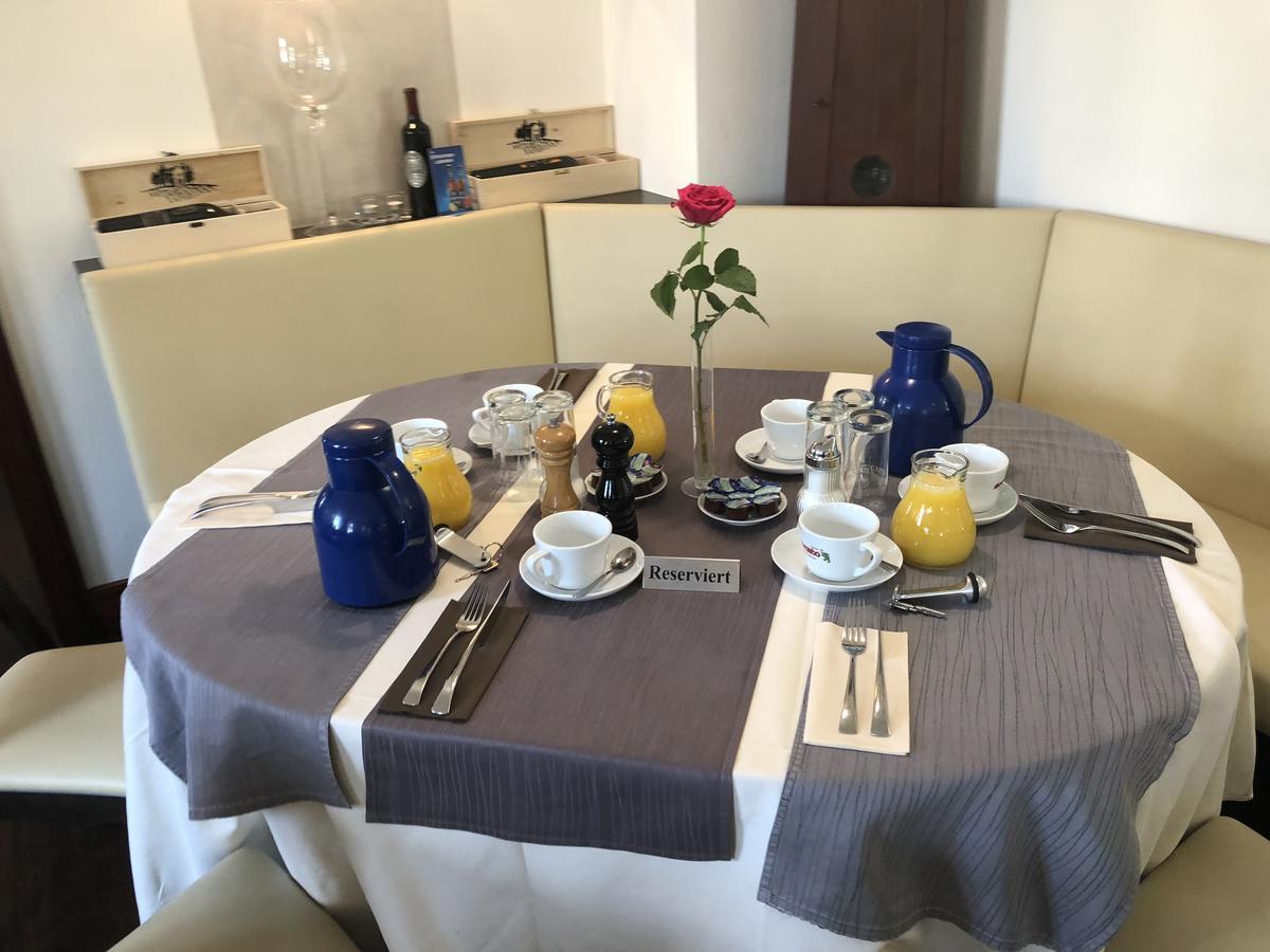 Hotel Friedrich Hachenburg Ngoại thất bức ảnh